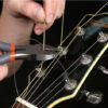 Thay dây đàn Guitar